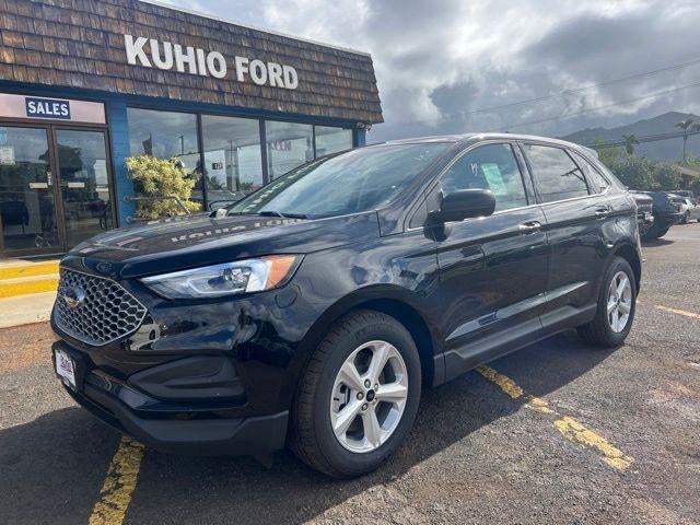 2023 Ford Edge SE AWD in Agate Black Metallic — front three-quarter view